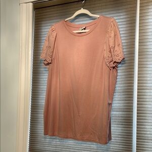 Women's Pink Eyelet Flutter Sleeve Top